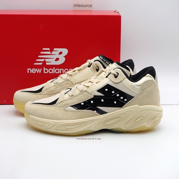 NEW Men's New Balance Fresh Foam BB v2 Basketball Shoes